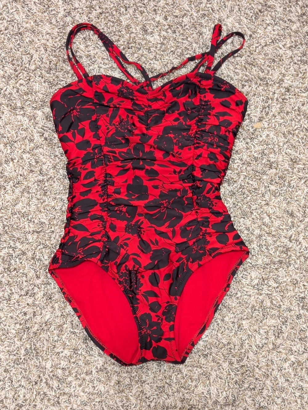 Jantzen red black floral sleeveless cross back one piece ruched swimsuit